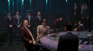 By Quantum Physics: A Nightlife Venture - Film Screenshot 8