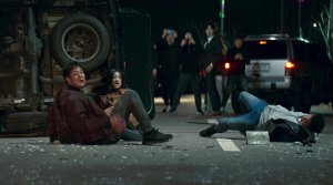 By Quantum Physics: A Nightlife Venture - Film Screenshot 9