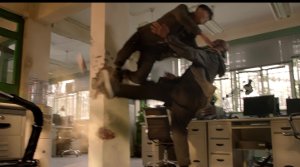 Invincible Dragon - Film Screenshot 8