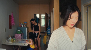 Left-Handed Girl - Film Screenshot 5