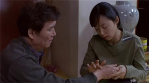 My Mother, the Mermaid - Film Screenshot 3