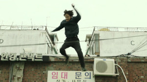 On the Line - Film Screenshot 4