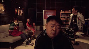 One Night in Supermarket - Film Screenshot 6