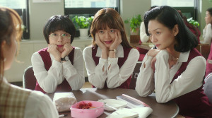 Samjin Company English Class - Film Screenshot 7