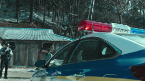 The Woman in the White Car - Film Screenshot 5